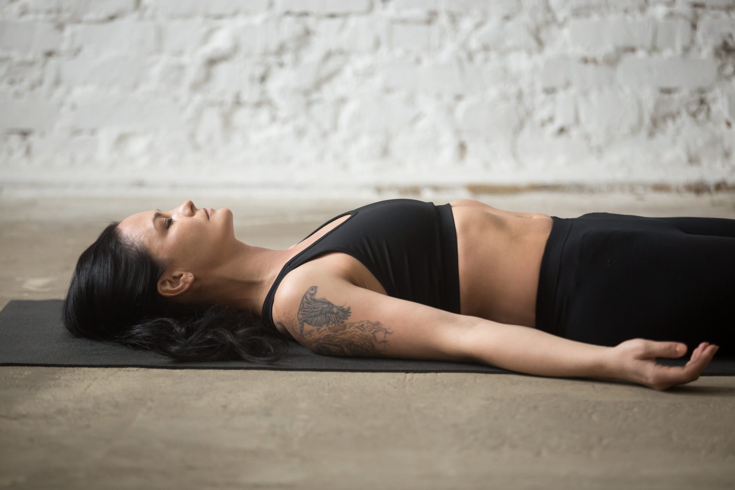 Yoga pour dormir : 8 postures du soir pour un sommeil profond