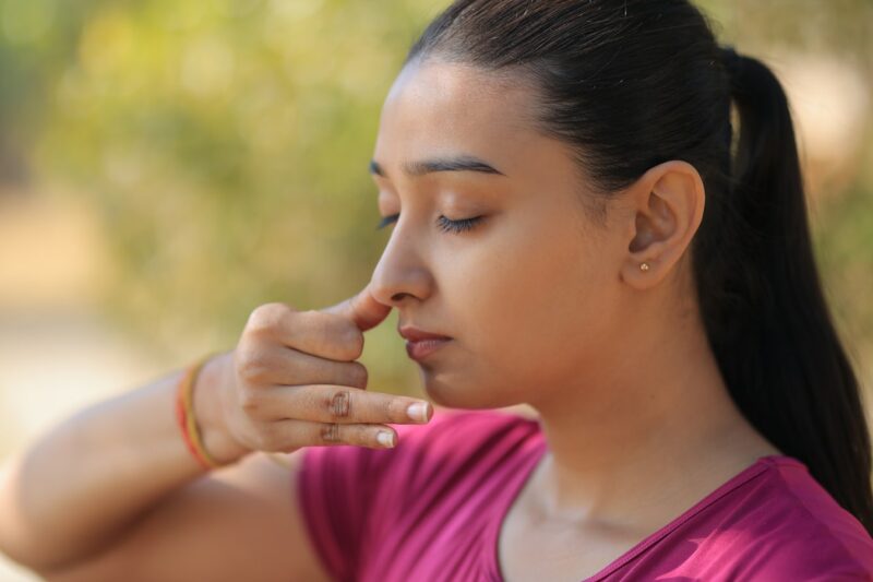 Respiration alternée : bienfaits et exercice pas à pas
